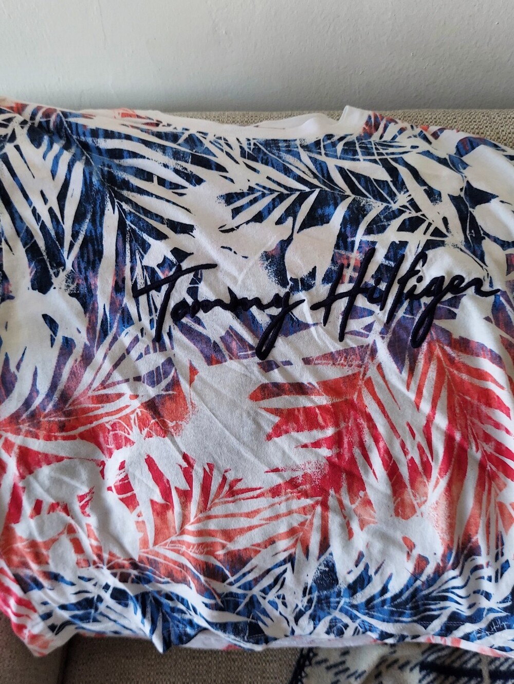 Tommy Hilfiger Women's Tropical Print Shorts in Red, Blue, White